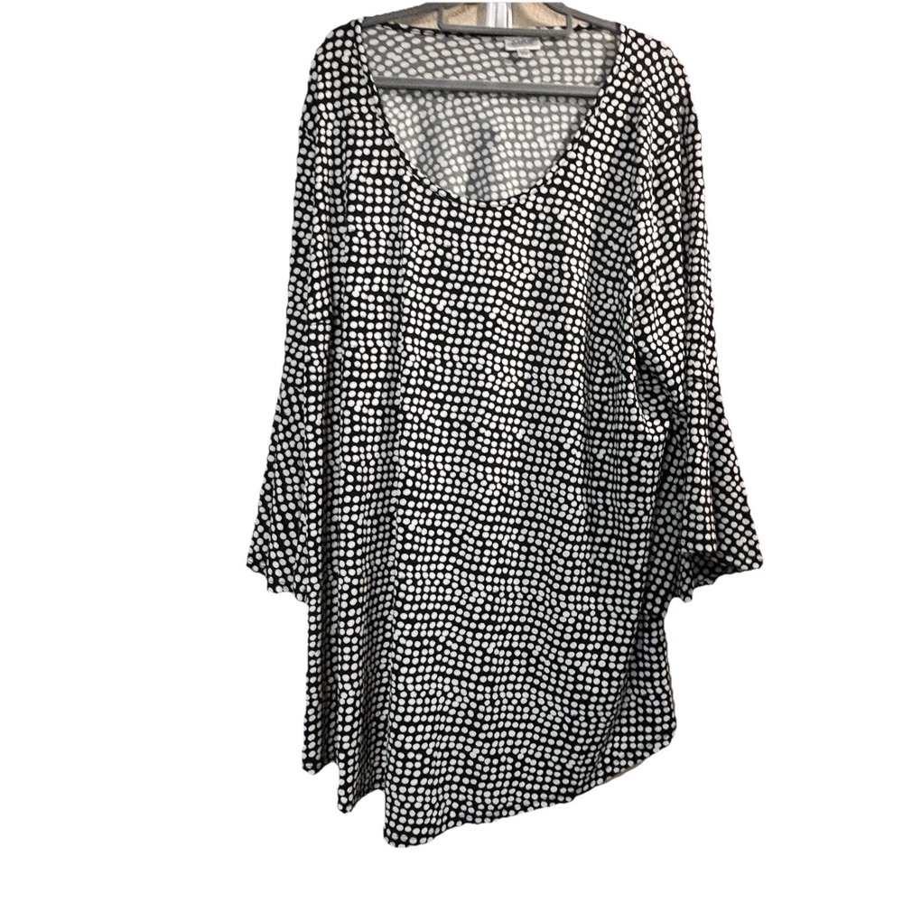 Avenue Black White Polka Dot Shirt, Top Blouse Tunic Bell Sleeve Plus Size 30/32